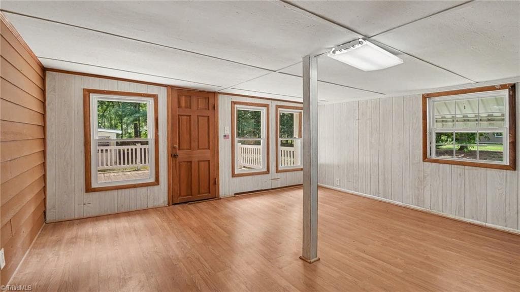 Stick/Site Built at 132 Cedarwood Drive, Eden NC 27288, photo 16 of 29