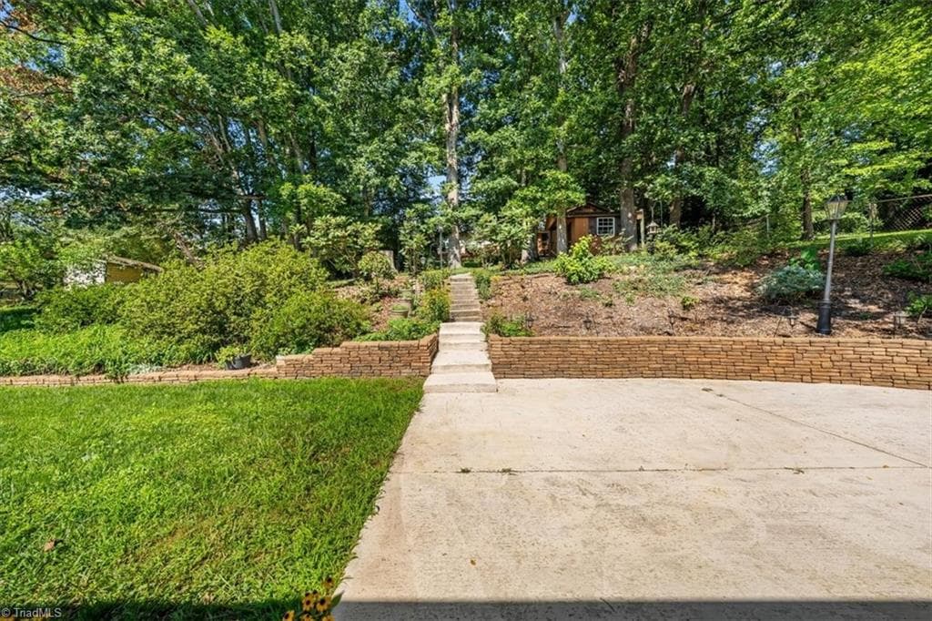 Stick/Site Built at 1326 Brookdale Drive, Asheboro NC 27205, photo 13 of 37