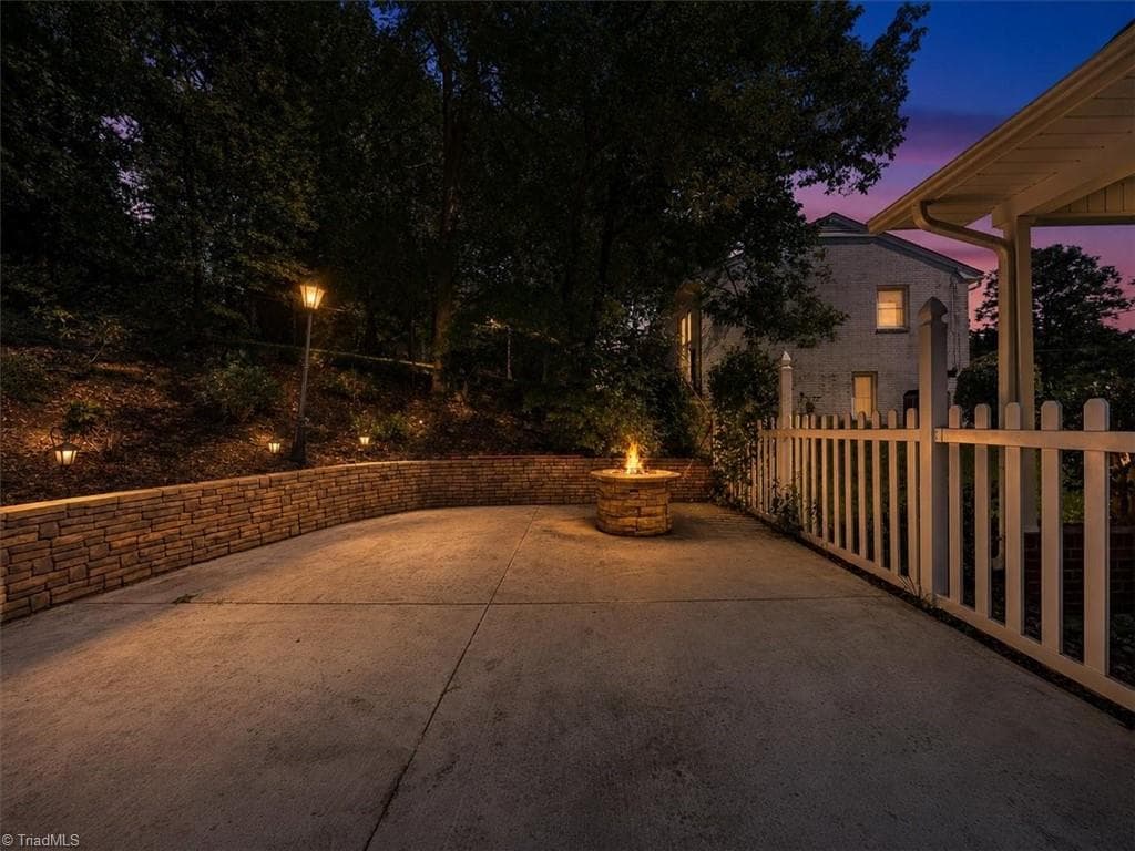 Stick/Site Built at 1326 Brookdale Drive, Asheboro NC 27205, photo 5 of 37