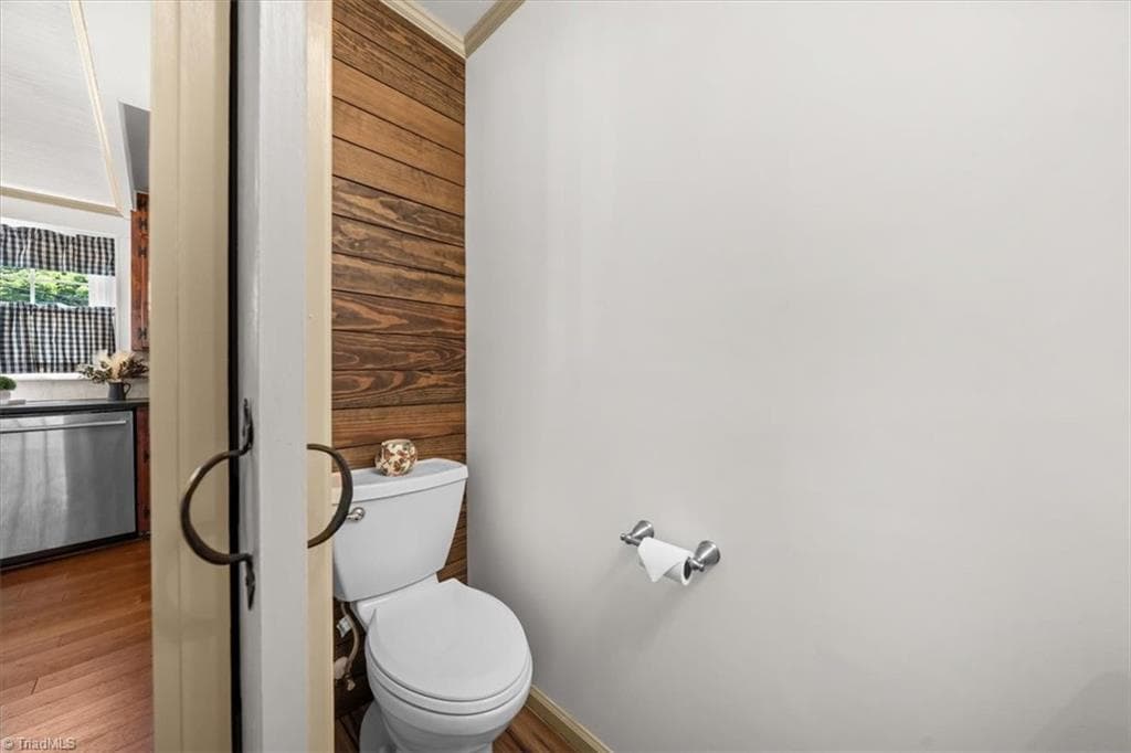 Stick/Site Built at 1326 Brookdale Drive, Asheboro NC 27205, photo 10 of 37