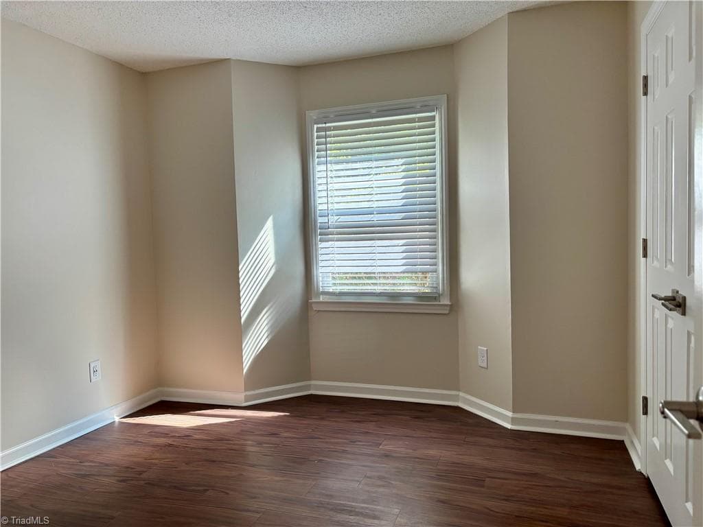 Stick/Site Built at 702 Glendale Drive # C, Greensboro NC 27406, Greensboro, photo 17 of 26