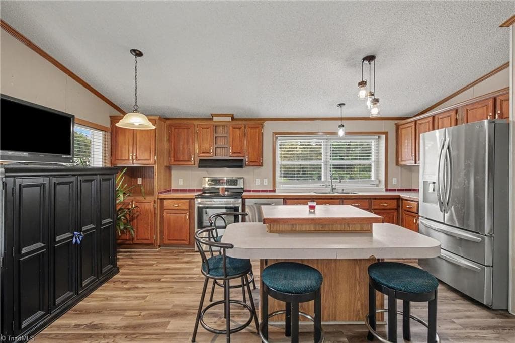 Manufactured Home at 1060 Knobview Lane, Pilot Mountain NC 27041, Pilot Mountain, photo 16 of 30
