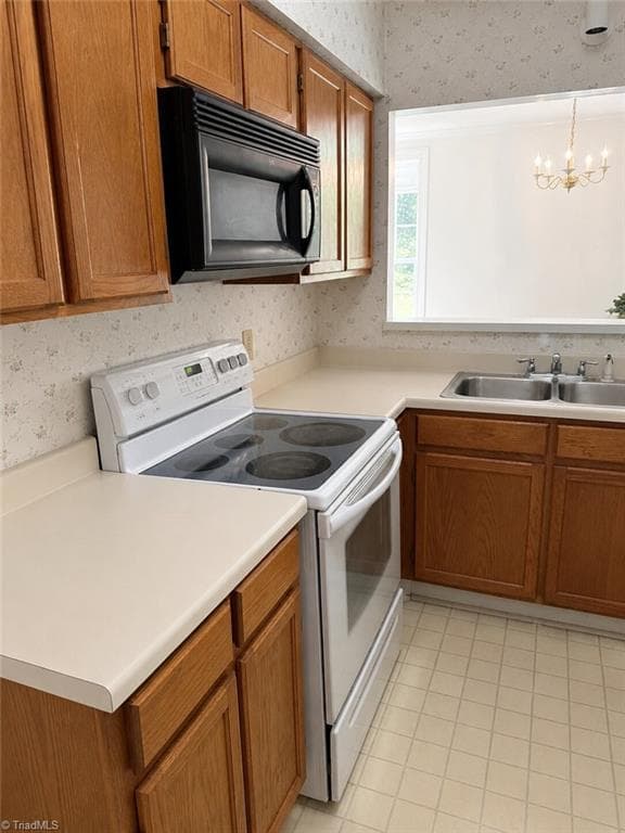 Stick/Site Built at 324 Meadows Circle, Winston-Salem NC 27104, Winston-Salem, photo 2 of 11
