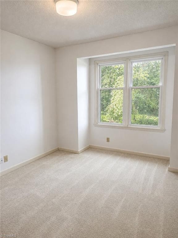 Stick/Site Built at 324 Meadows Circle, Winston-Salem NC 27104, Winston-Salem, photo 8 of 11