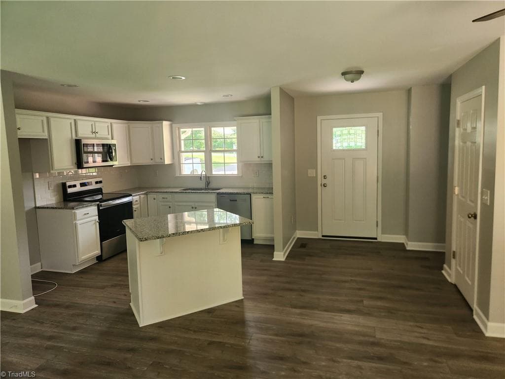Kitchen and Foyer - 134 Lauten Loop, Madison NC 27025, Madison