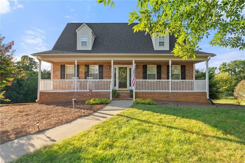 Stick/Site Built at 218 Transou Drive, Lexington NC 27295, photo 6 of 50