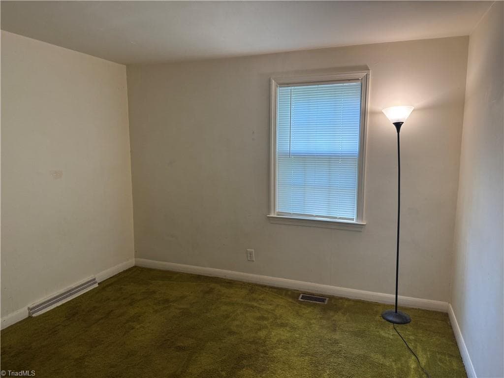 Stick/Site Built at 1522 Granite Street, Winston-Salem NC 27107, Winston-Salem, photo 13 of 20