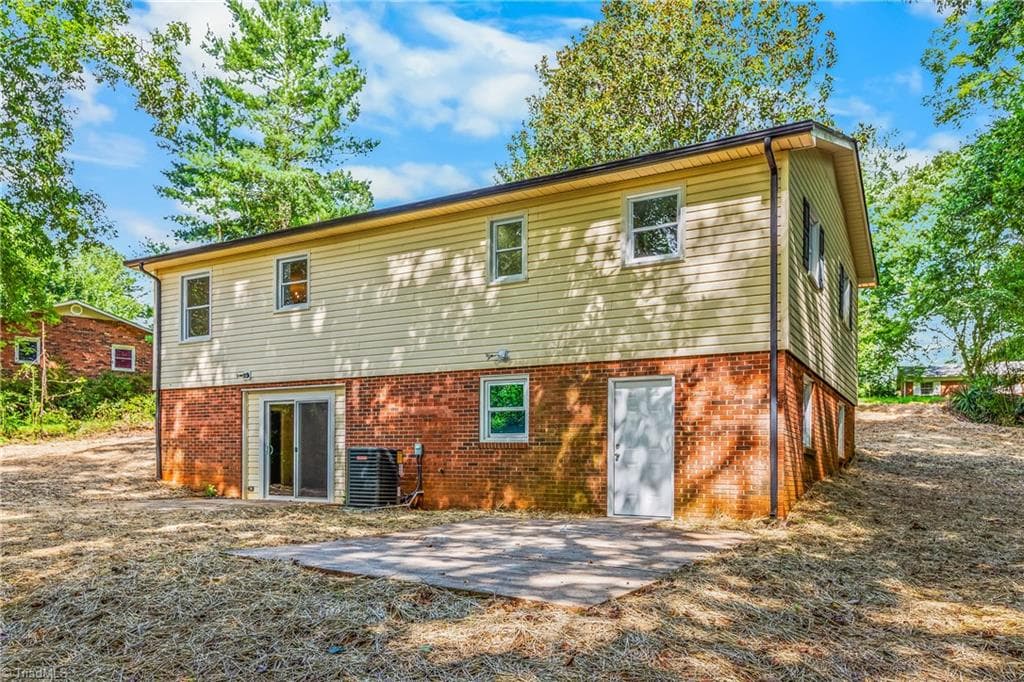 Stick/Site Built at 248 Harriet Lane, Statesville NC 28625, Statesville, photo 34 of 40