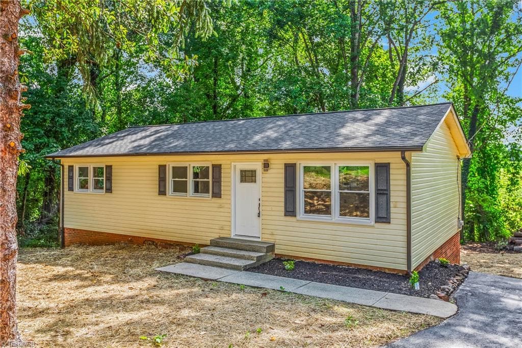 Stick/Site Built at 248 Harriet Lane, Statesville NC 28625, Statesville, photo 4 of 40