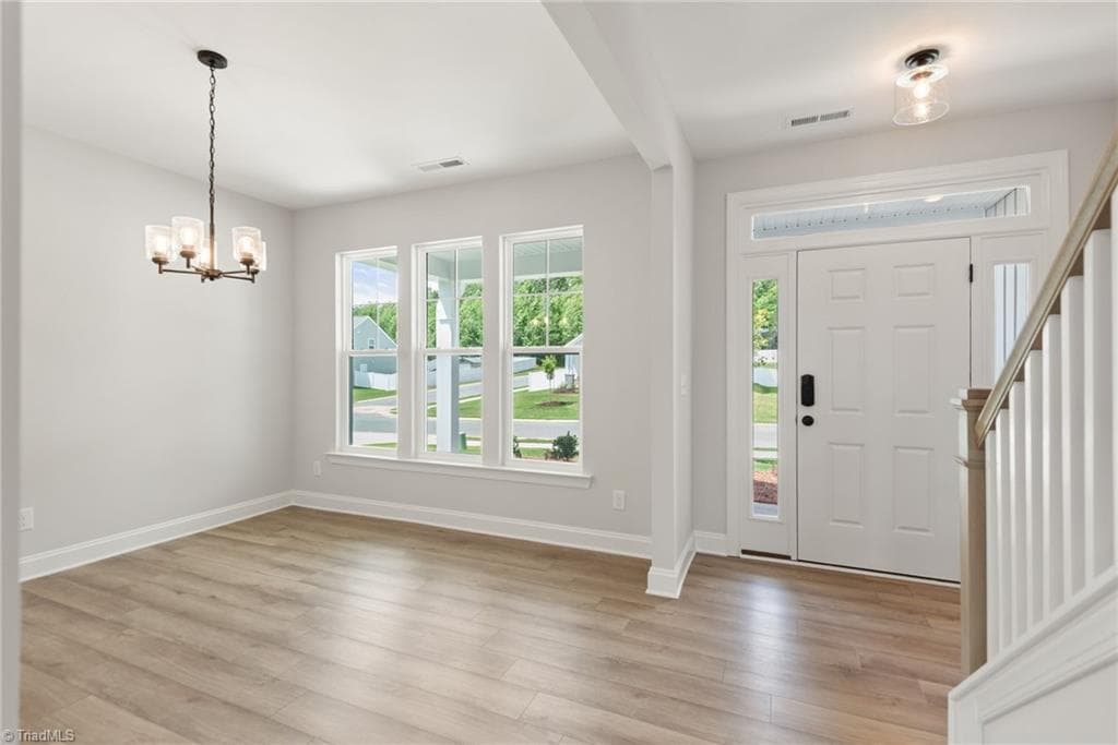 Stick/Site Built at 865 Brooklet Court, Winston-Salem NC 27127, Winston-Salem, photo 6 of 28