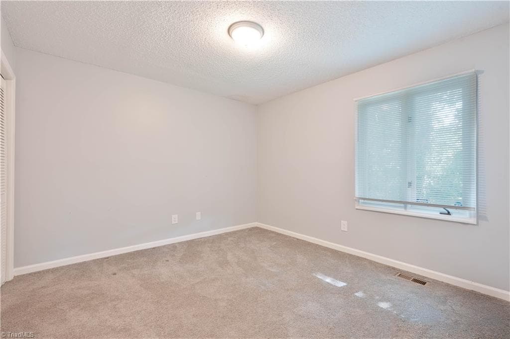 Stick/Site Built at 9 Pear Tree Court, Greensboro NC 27401, photo 23 of 36