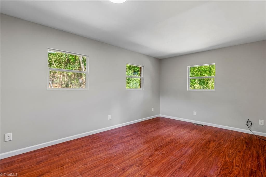 Stick/Site Built at 2117 Bowen Boulevard, Winston-Salem NC 27105, Winston-Salem, photo 28 of 31