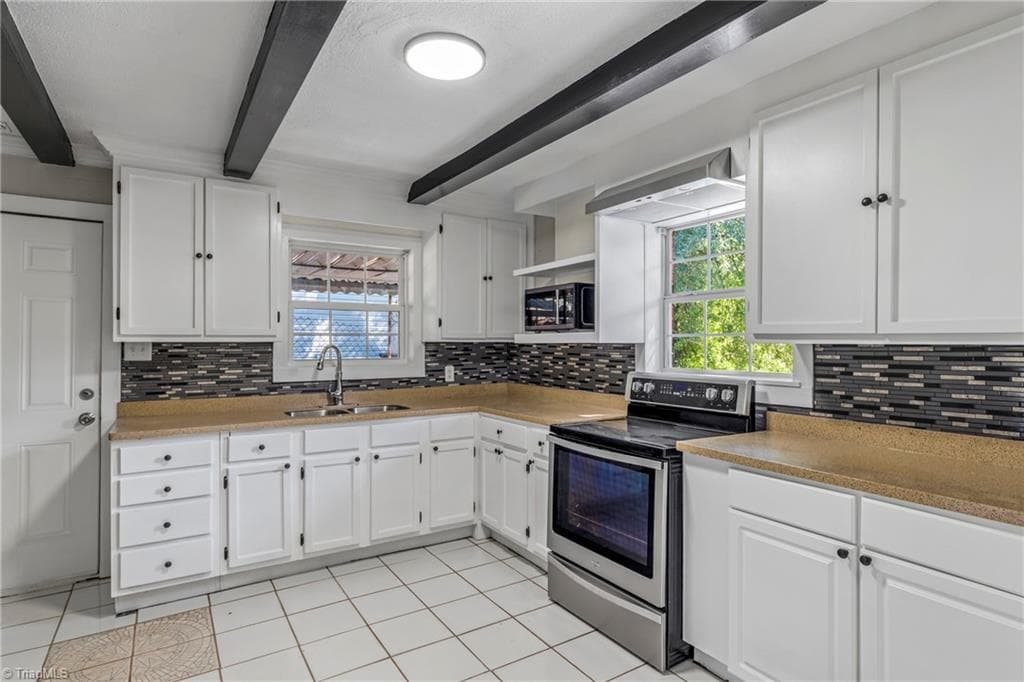 Stick/Site Built at 2117 Bowen Boulevard, Winston-Salem NC 27105, Winston-Salem, photo 11 of 31