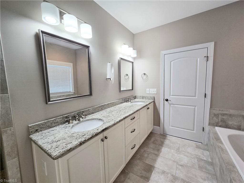Stick/Site Built at 5029 Bennington Way, High Point NC 27262, High Point, photo 17 of 30