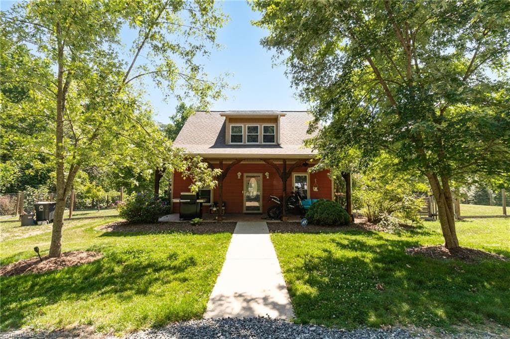 2108 Glenside Drive, Greensboro NC 27405