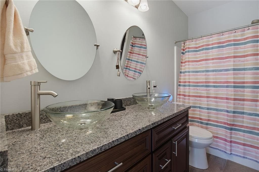 Stick/Site Built at 2108 Glenside Drive, Greensboro NC 27405, photo 24 of 39