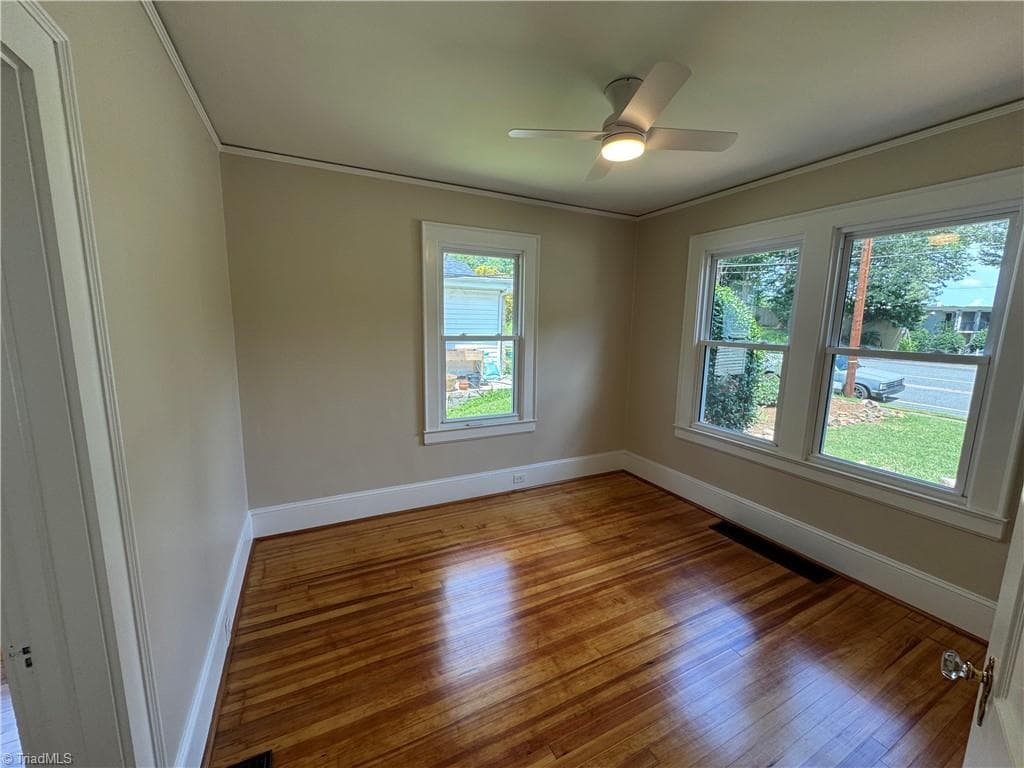 Stick/Site Built at 800 S Sunset Drive, Winston-Salem NC 27103, Winston-Salem, photo 20 of 32