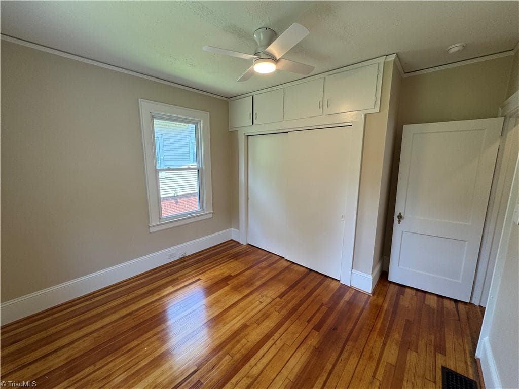Stick/Site Built at 800 S Sunset Drive, Winston-Salem NC 27103, Winston-Salem, photo 14 of 32