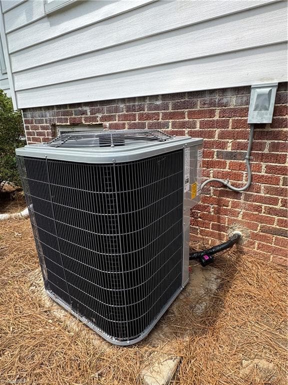 Stick/Site Built at 800 S Sunset Drive, Winston-Salem NC 27103, Winston-Salem, photo 31 of 32