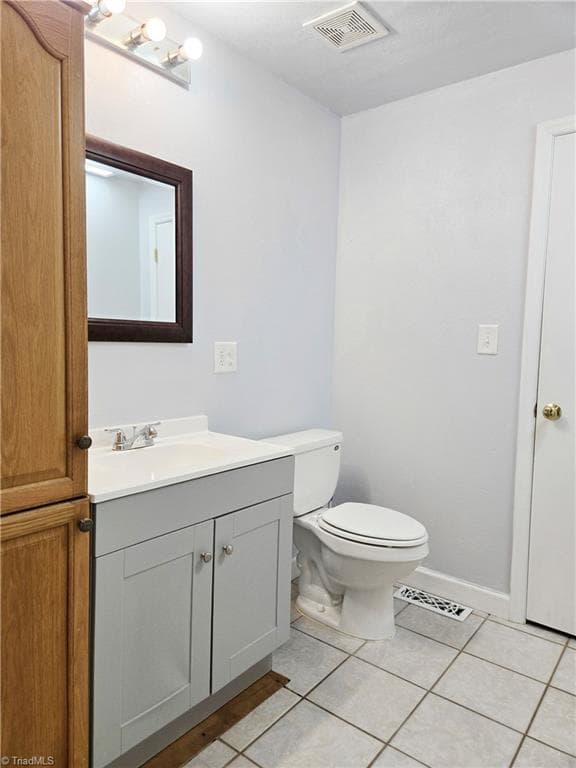 Stick/Site Built at 1415 Forrest Street, High Point NC 27262, photo 9 of 12