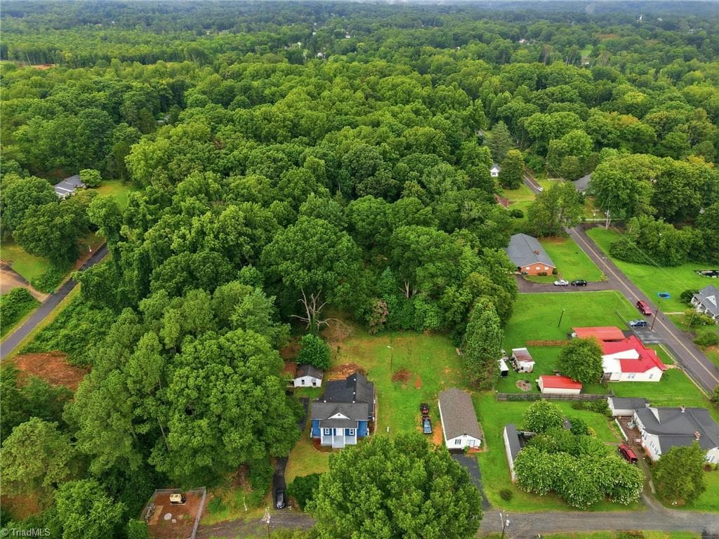 Stick/Site Built at 1011 4th Street, Eden NC 27288, photo 36 of 44