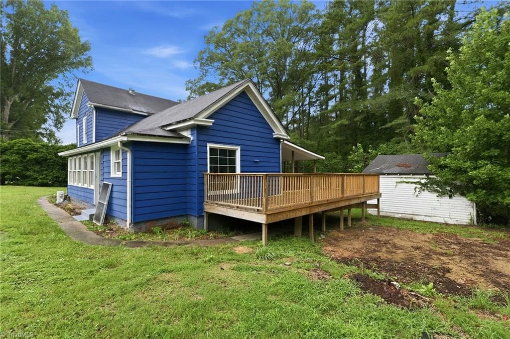 Stick/Site Built at 1011 4th Street, Eden NC 27288, photo 31 of 44