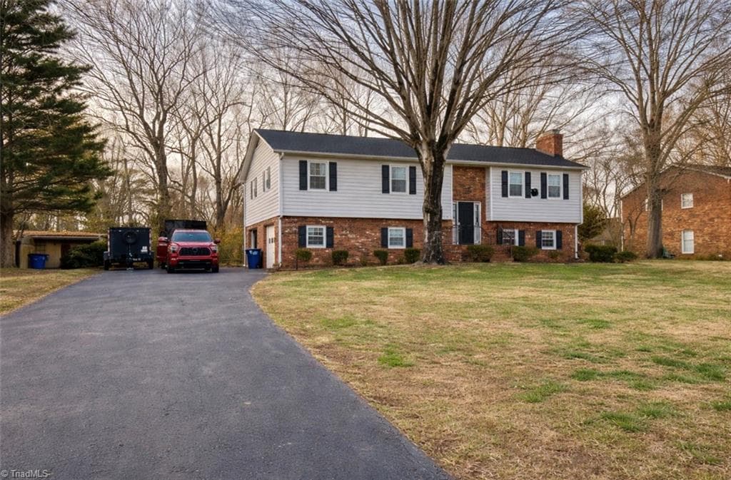 Stick/Site Built at 436 Peace Haven Road, Winston-Salem NC 27103, Winston-Salem, photo 34 of 36