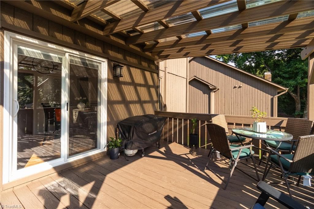 Stick/Site Built at 215 Barrington Place, Winston-Salem NC 27104, Winston-Salem, photo 25 of 30