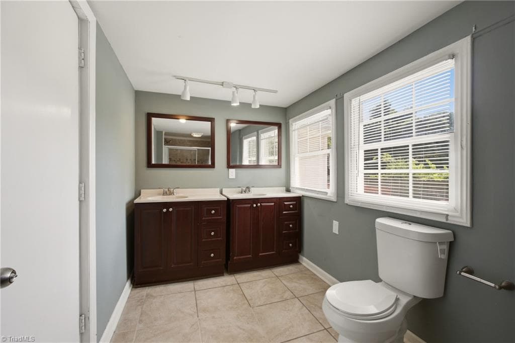 Stick/Site Built at 1001 Blair Street, Thomasville NC 27360, photo 18 of 34
