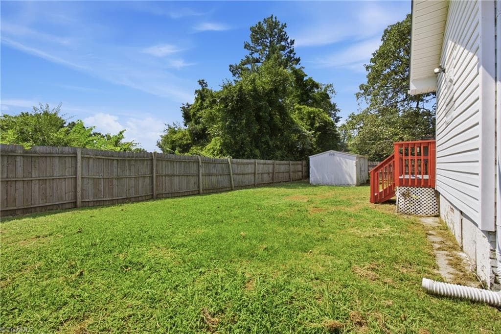 Stick/Site Built at 1001 Blair Street, Thomasville NC 27360, photo 31 of 34