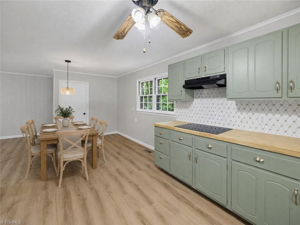 Stick/Site Built at 4819 Gladwyn Drive, Winston-Salem NC 27104, Winston-Salem, photo 13 of 50
