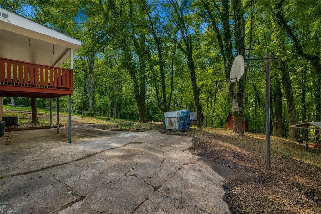 Stick/Site Built at 4819 Gladwyn Drive, Winston-Salem NC 27104, Winston-Salem, photo 47 of 50