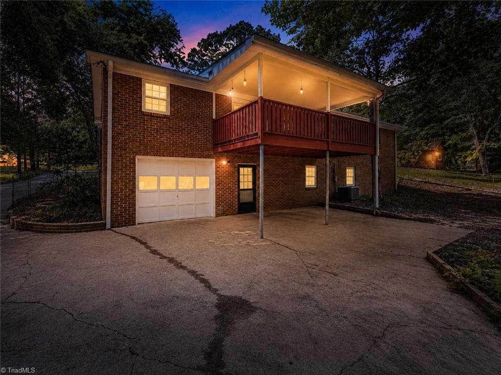 Stick/Site Built at 4819 Gladwyn Drive, Winston-Salem NC 27104, Winston-Salem, photo 49 of 50