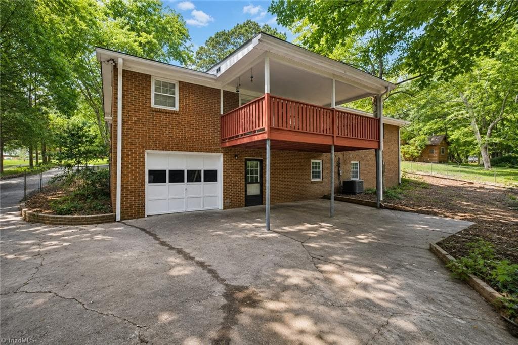 Stick/Site Built at 4819 Gladwyn Drive, Winston-Salem NC 27104, Winston-Salem, photo 48 of 50