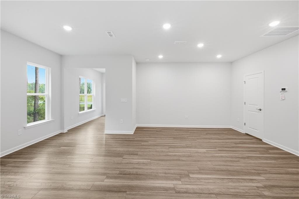 Stick/Site Built at 3911 Sedgefield Green Place, Greensboro NC 27407, photo 11 of 23
