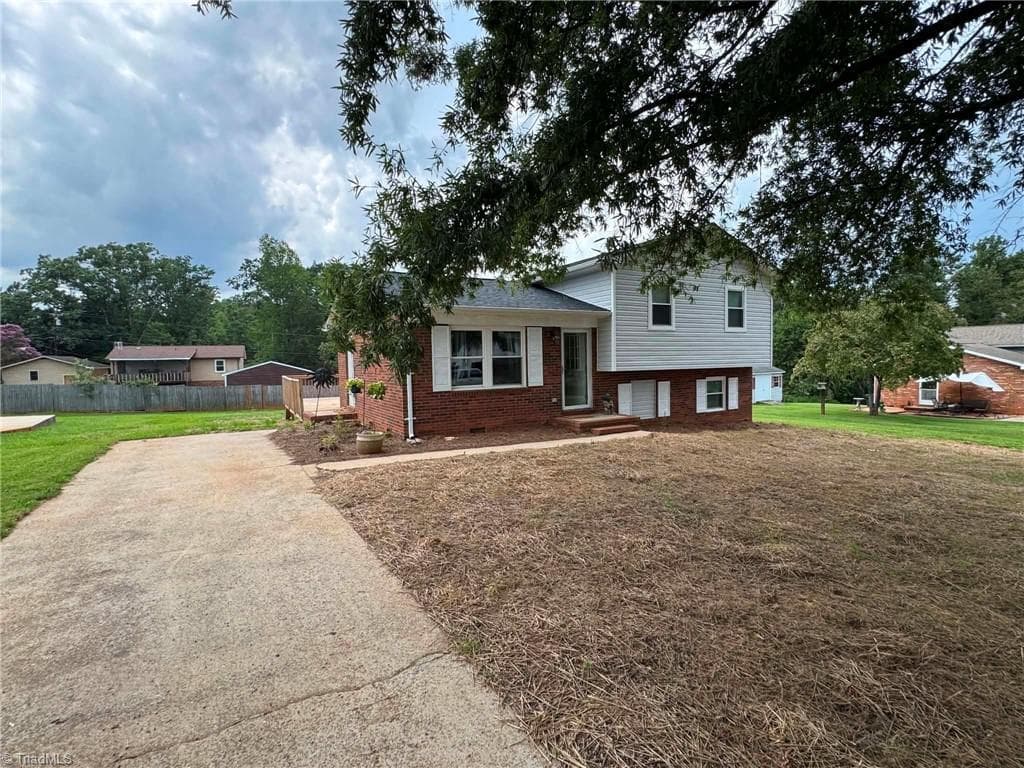 Stick/Site Built at 115 Robert Drive, State Road NC 28676, State Road, photo 5 of 54