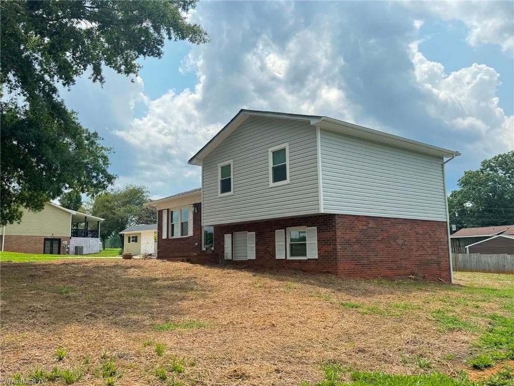 Stick/Site Built at 115 Robert Drive, State Road NC 28676, State Road, photo 7 of 54