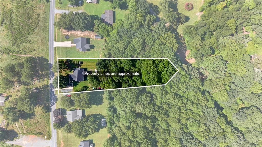 Stick/Site Built at 4351 Bowman Avenue, Randleman NC 27317, photo 3 of 47