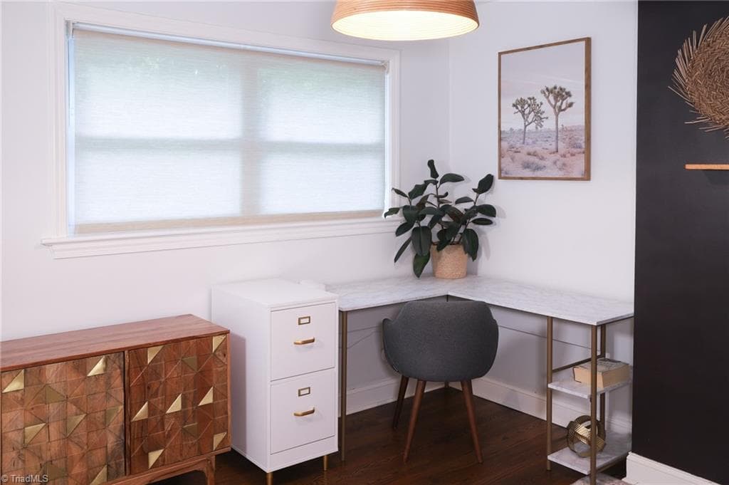 Stick/Site Built at 117 Marian Lane, Winston-Salem NC 27104, Winston-Salem, photo 13 of 29