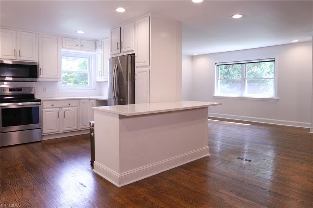 Stick/Site Built at 117 Marian Lane, Winston-Salem NC 27104, Winston-Salem, photo 5 of 29