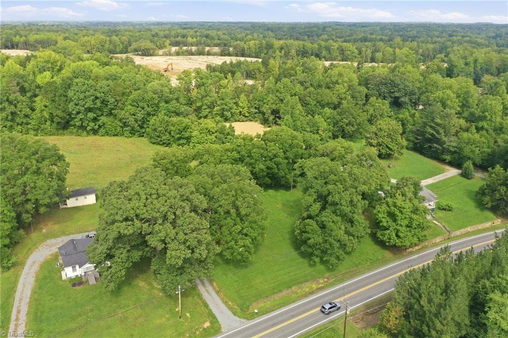 Stick/Site Built at 2138 Nc Highway 62, Burlington NC 27217, Burlington, photo 7 of 30