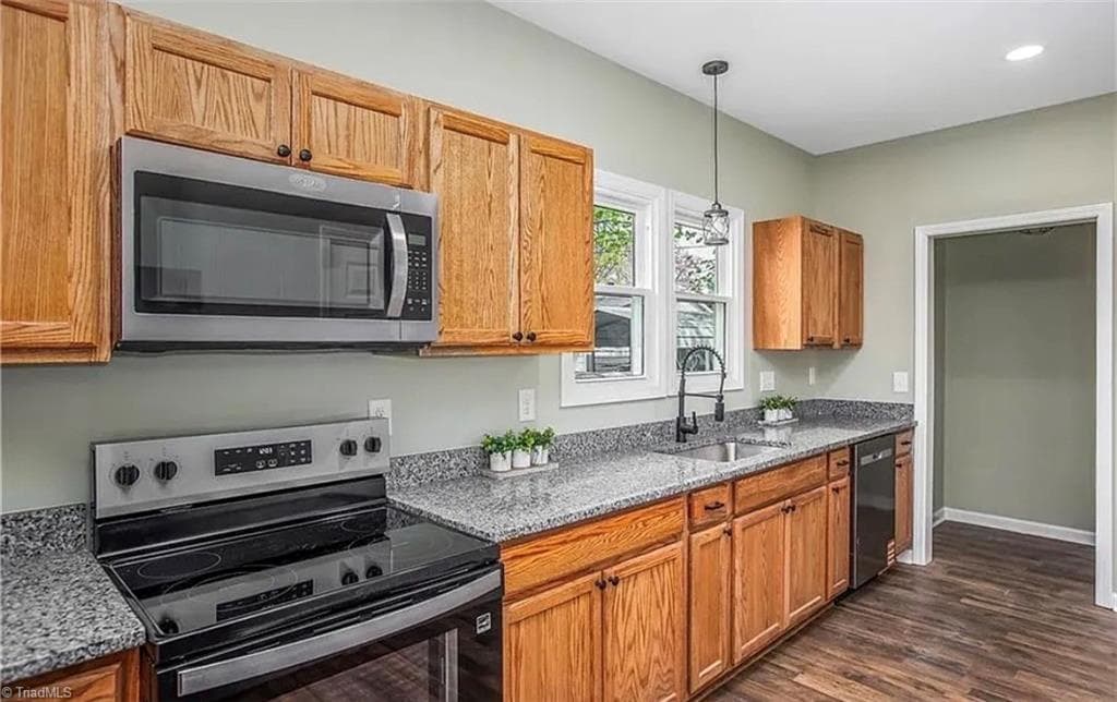 Stick/Site Built at 2335 Greenway Avenue NW, Winston-Salem NC 27105, Winston-Salem, photo 6 of 21