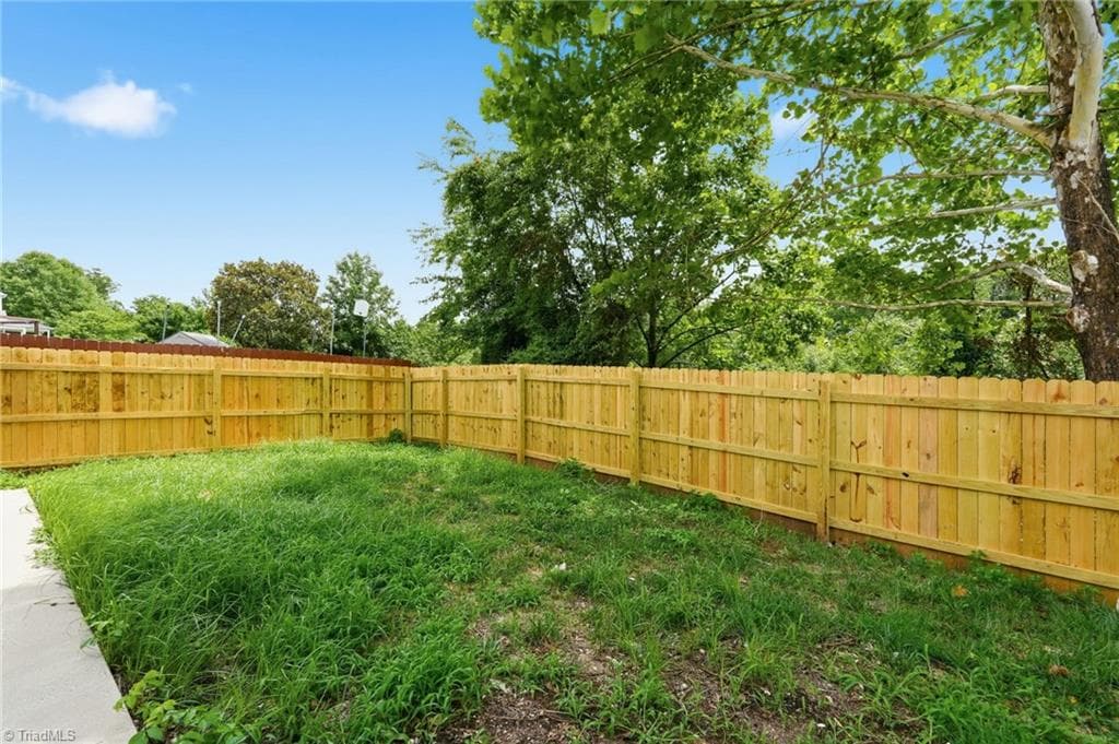 Stick/Site Built at 472 Hancock Drive, Kernersville NC 27284, photo 36 of 39