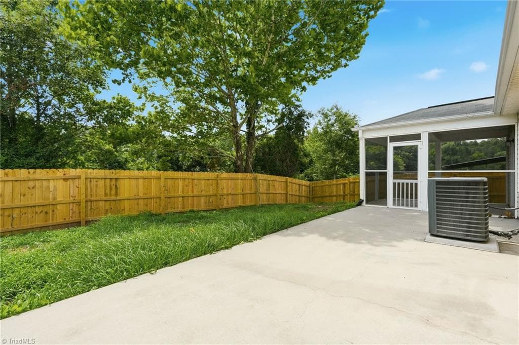 Stick/Site Built at 472 Hancock Drive, Kernersville NC 27284, photo 37 of 39