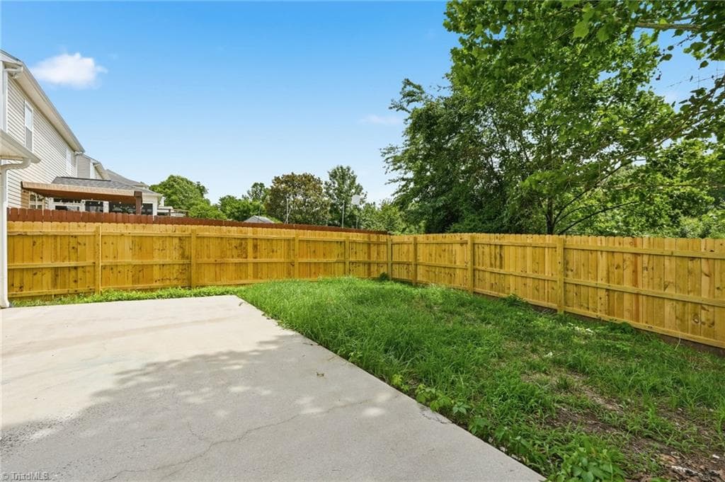 Stick/Site Built at 472 Hancock Drive, Kernersville NC 27284, photo 35 of 39