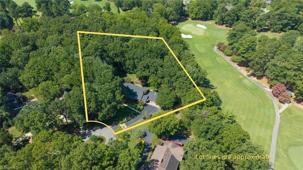 3036 N Fairway Drive, Burlington NC 27215