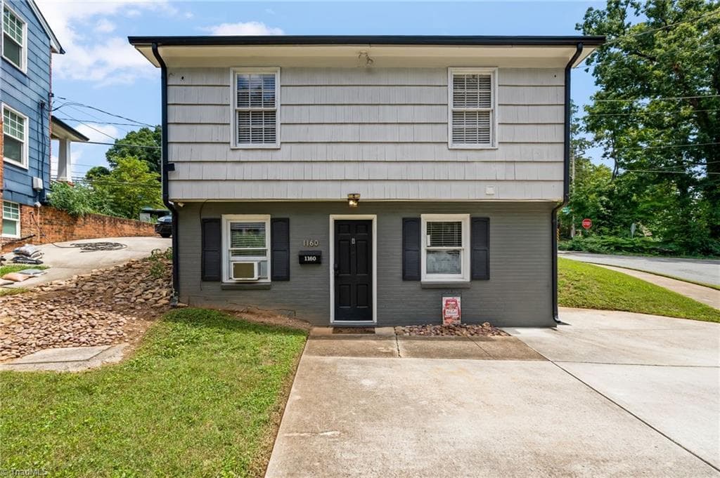 Duplex at 1259 W 4th Street, Winston-Salem NC 27101, Winston-Salem, photo 9 of 100