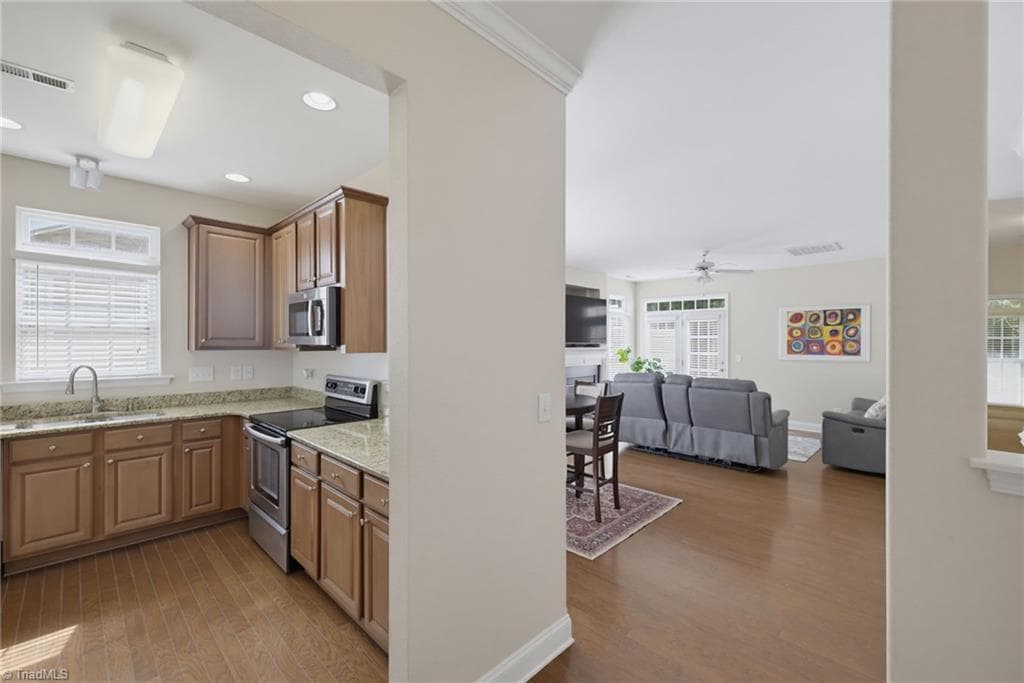Stick/Site Built at 5980 Hollow Wood Court, Winston-Salem NC 27104, Winston-Salem, photo 5 of 34