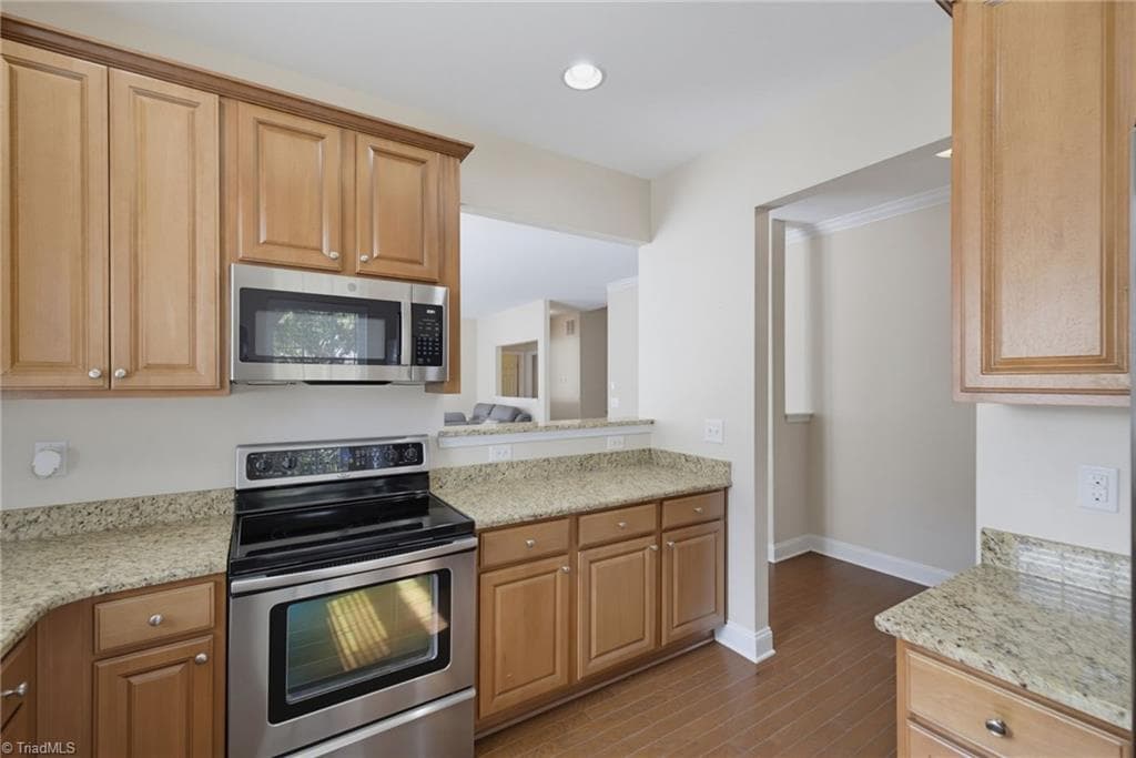 Stick/Site Built at 5980 Hollow Wood Court, Winston-Salem NC 27104, Winston-Salem, photo 9 of 34