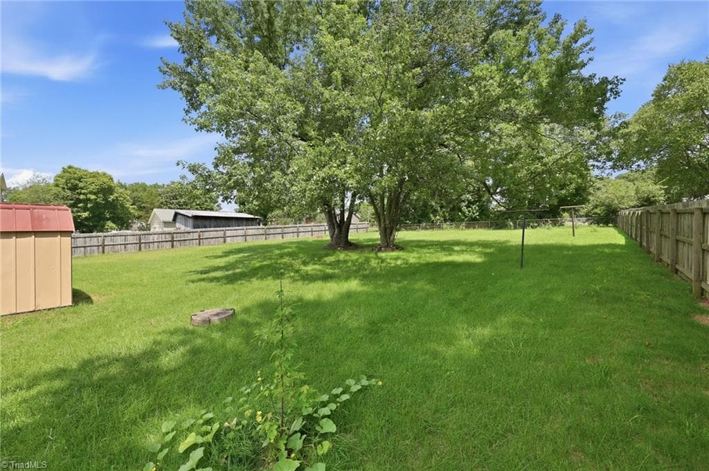 Stick/Site Built at 4358 Gumtree Road, Winston-Salem NC 27107, Winston-Salem, photo 49 of 50